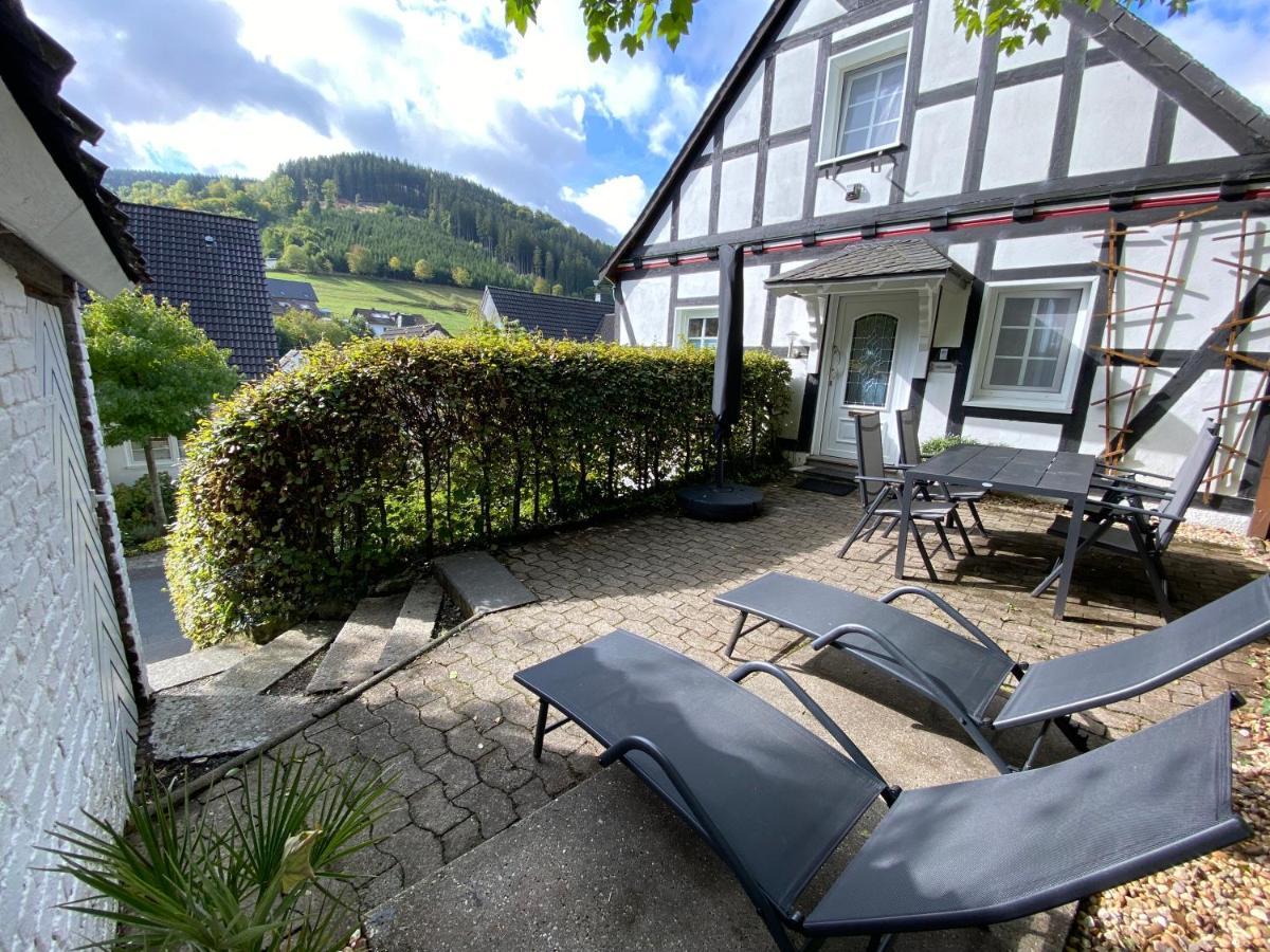 Schmallenberger Ferienhaus Exterior photo
